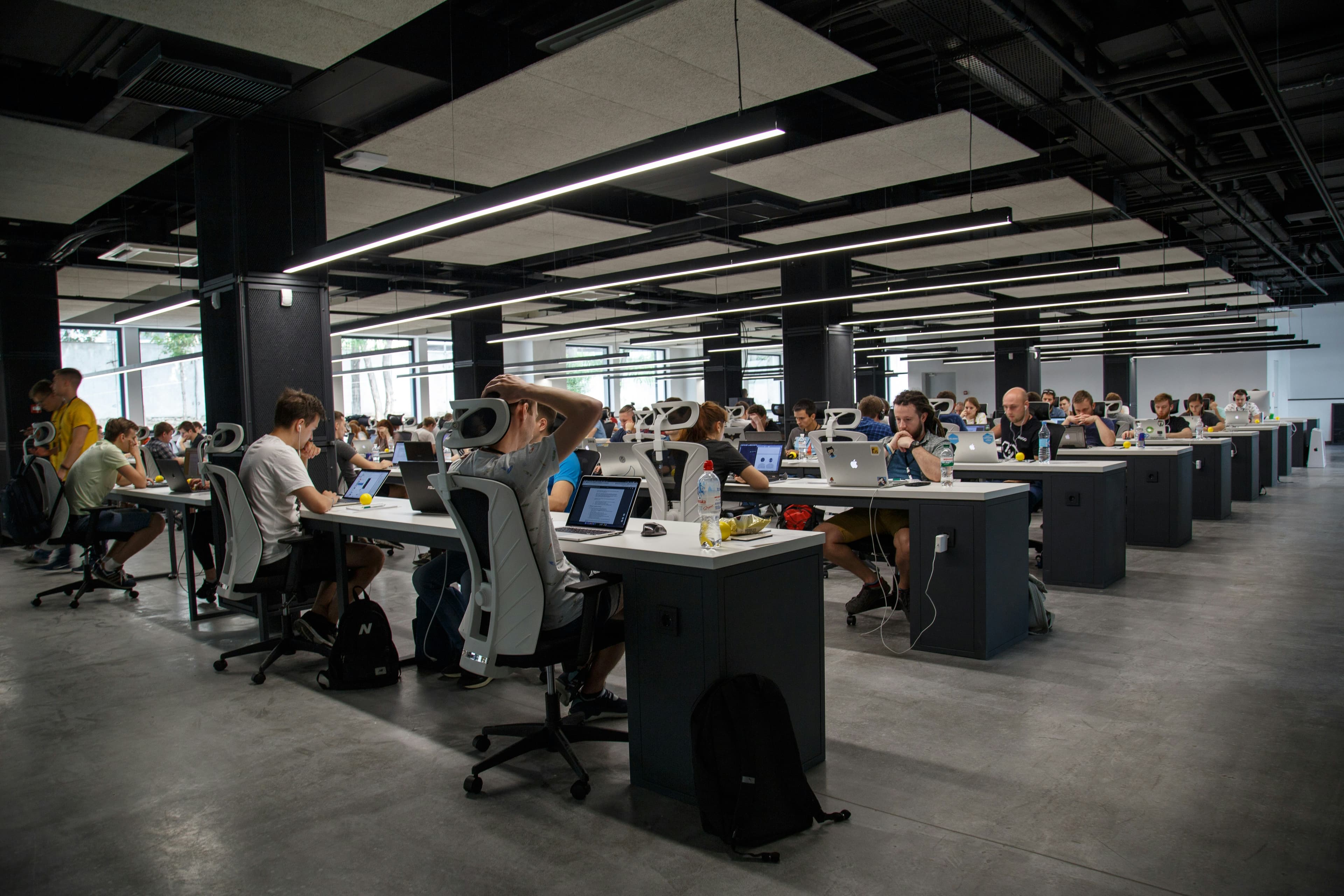 AI May Not Replace You  But It Could Reduce Your Salary in 2026